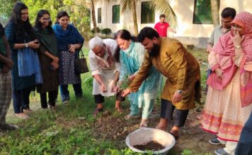 সবুজ ক্যাম্পাস গঠনে জেডএইচএসইউএসটির বৃক্ষরোপণ কর্মসূচির উদ্বোধন